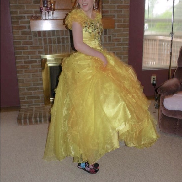 Uniquely Yours,Yellow Embellished Ballgown Prom Dress, corset back & OTS detail - Picture 8 of 8